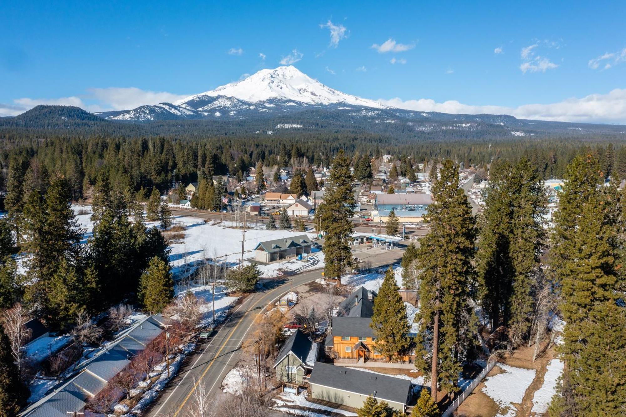 Shasta View Lodge McCloud Exterior foto